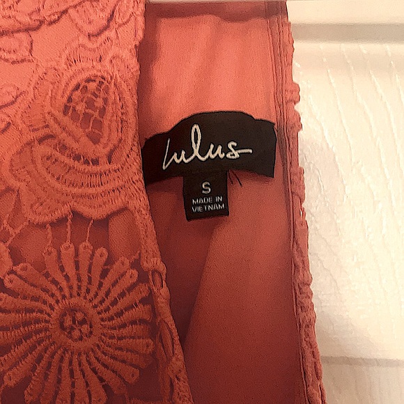 LACE DRESS - Picture 2 of 6